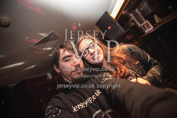 JON (23)