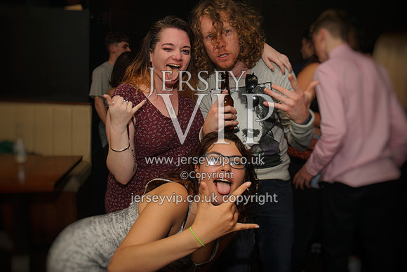 DSC_0110.NEF-01