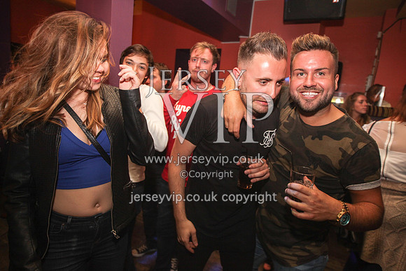 JW (109)