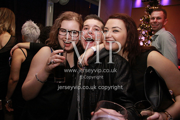 Jon (17)
