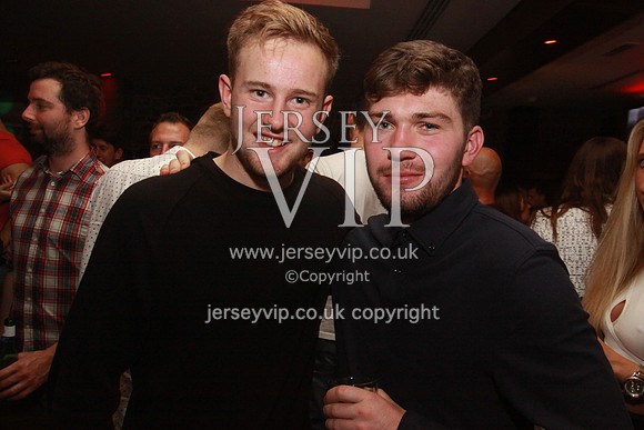 Jon (17)