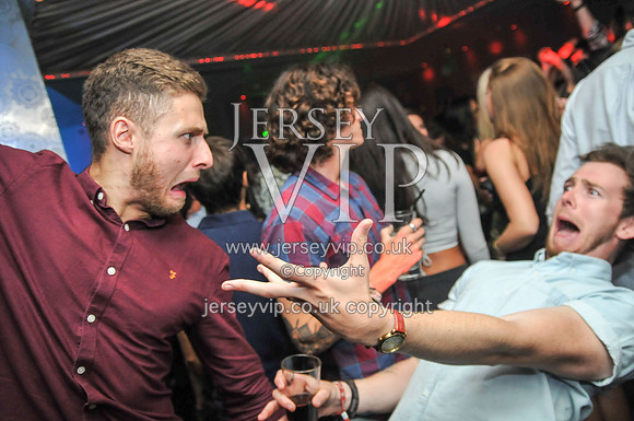 PG (143)