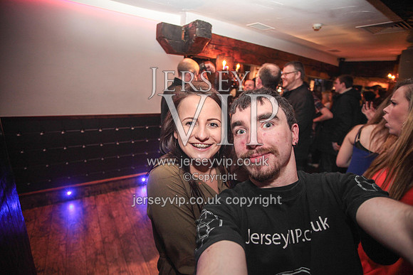 Jon (31)