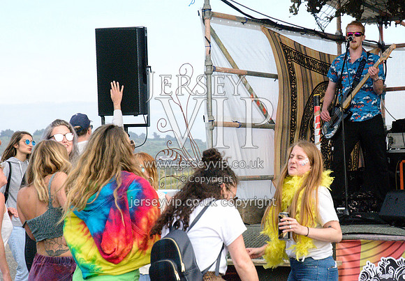 DSC_2589.NEF-01
