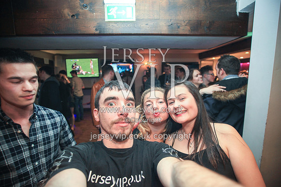 Jon (108)