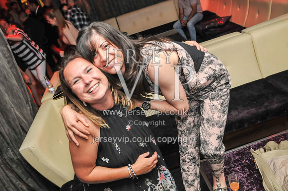 PG (212)