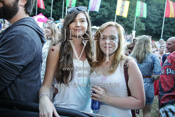 JW (158)