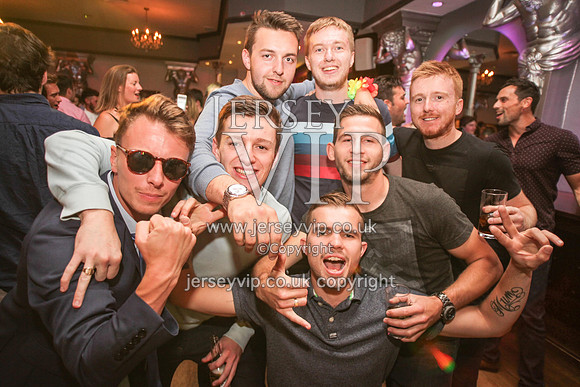 Jon (32)