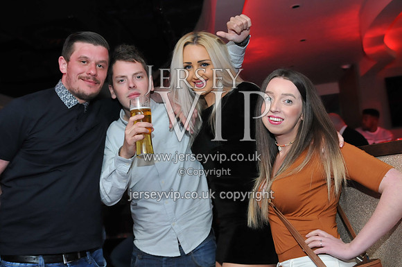 PG (30)