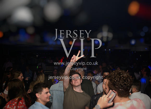 DSC_2328.NEF-01