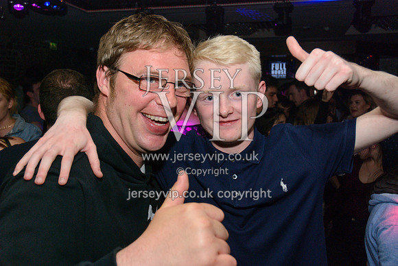 DSC_2281.NEF-01
