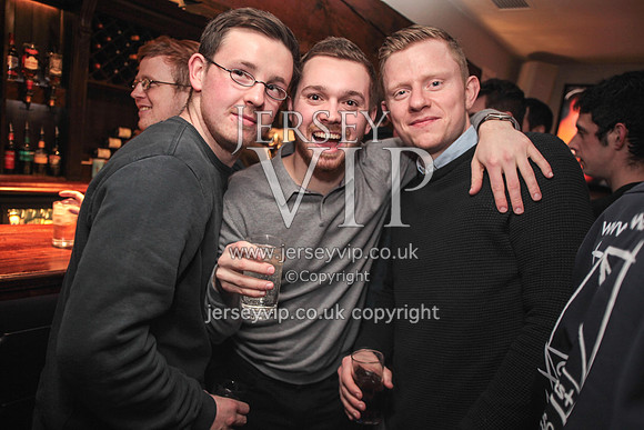 JON (33)