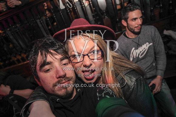 JW (28)
